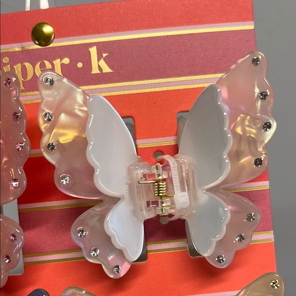 Piper K Butterfly 🦋 Hair Clips Set - Picture 4 of 8